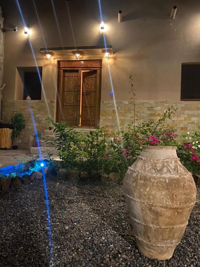 Omani العماني Apartamento Nizwa