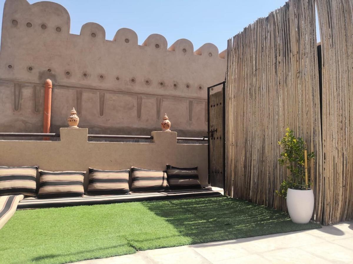 Omani العماني * Nizwa