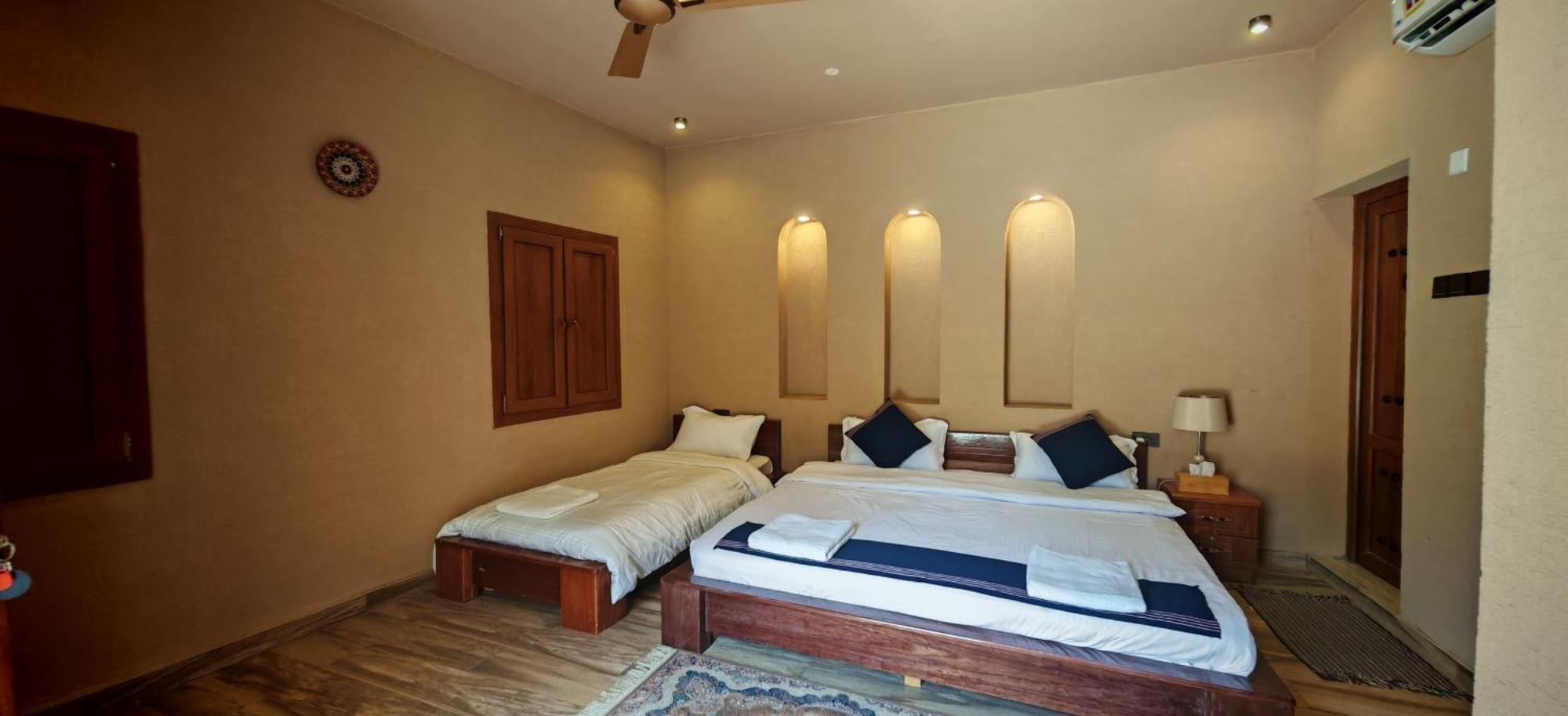 Omani العماني Nizwa